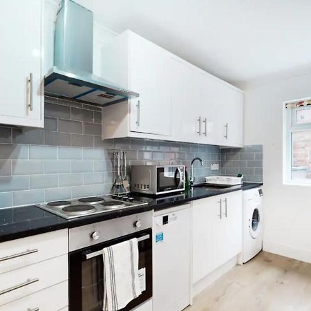 Modern Split Level 1 Bedroom Flat In Aldgate Londra Esterno foto